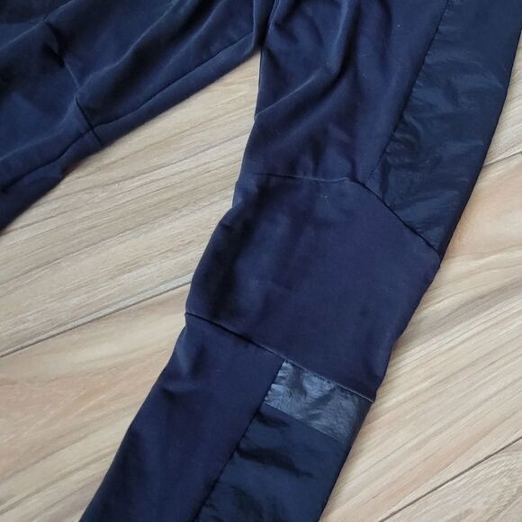 Adidas WND Wind Sporty Tech Mid Rise Tights in Black - Picture 6 of 16